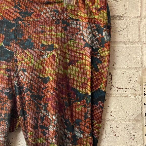 LularRoe Floral Plus Size Tall Curvy Leggings 12-22 - Picture 2 of 10